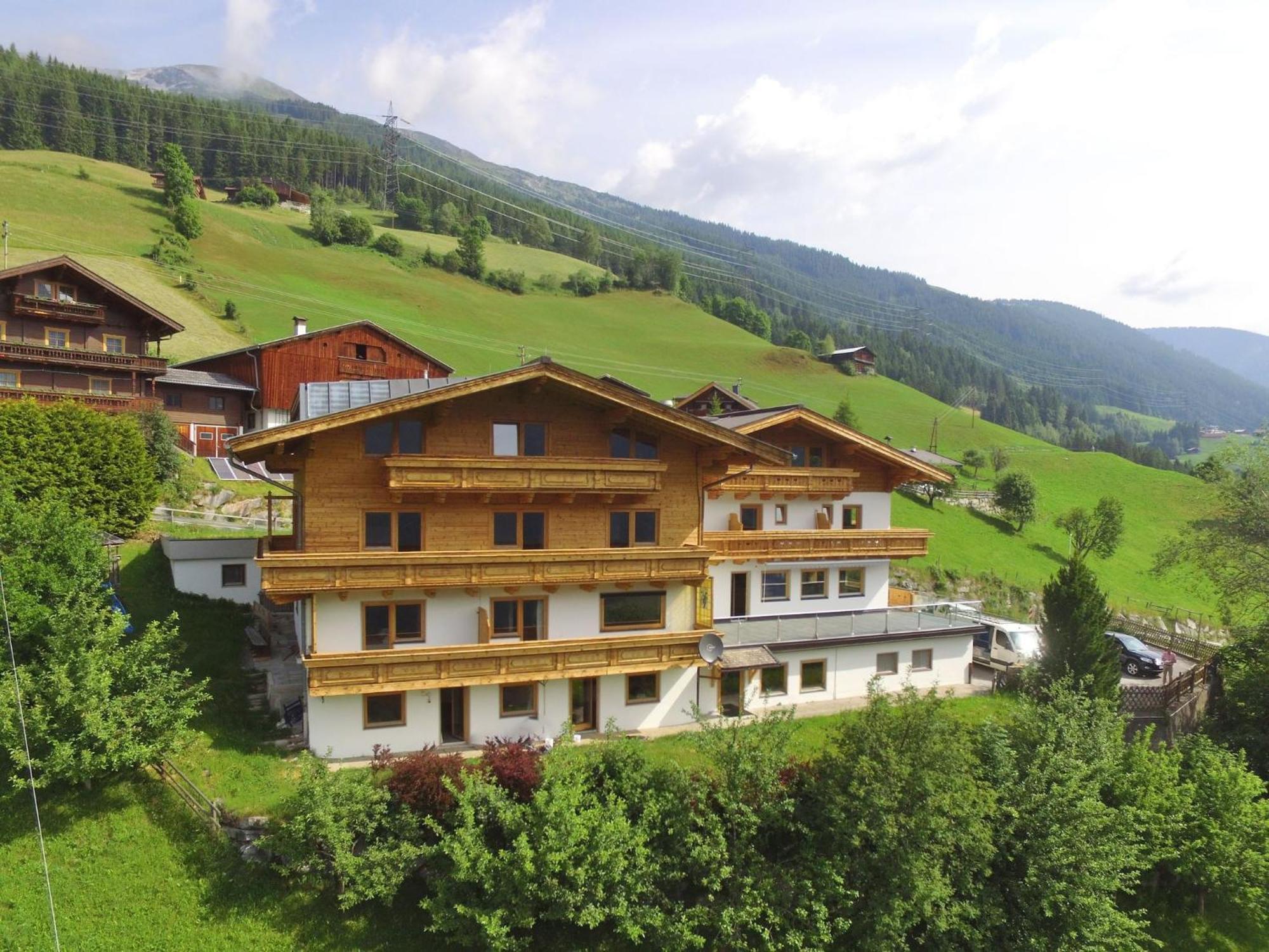 Chalet In Koenigsleiten Near Ski Area With Sauna Exteriör bild